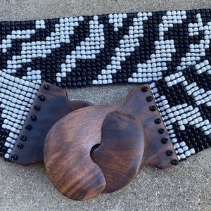 Vintage beaded black & white stretchy wood buckle wide belt